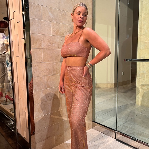 Two-piece pink holiday set - Picture 3 of 4